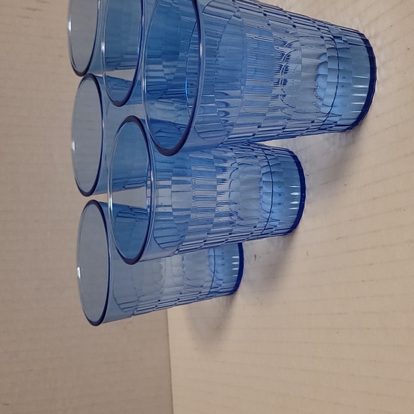 Set of 6 Small Plastic Vintage Oatmeal Glasses - Picture 5 of 11